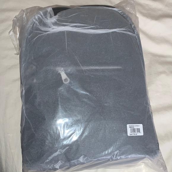 Reiss Parker Men’s Nylon Work Essential Backpack Black Silver NWT - Picture 7 of 13